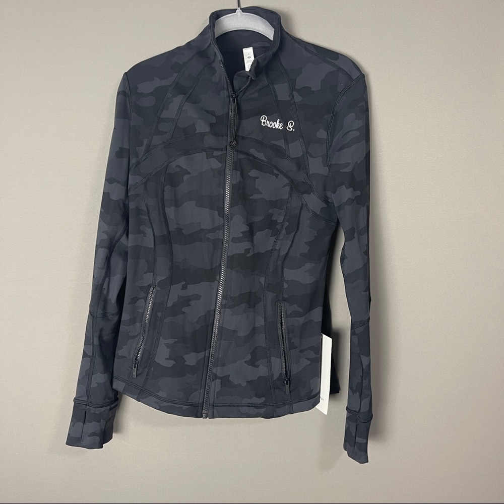 Lululemon Camo Define Jacket NWT (Size 8)